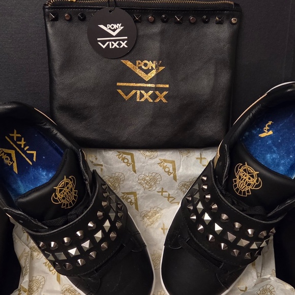 VIXX PONY "Liberty" Limited Edition SUPER HERO Black Sneakers 'RARE' KPOP - Picture 13 of 15